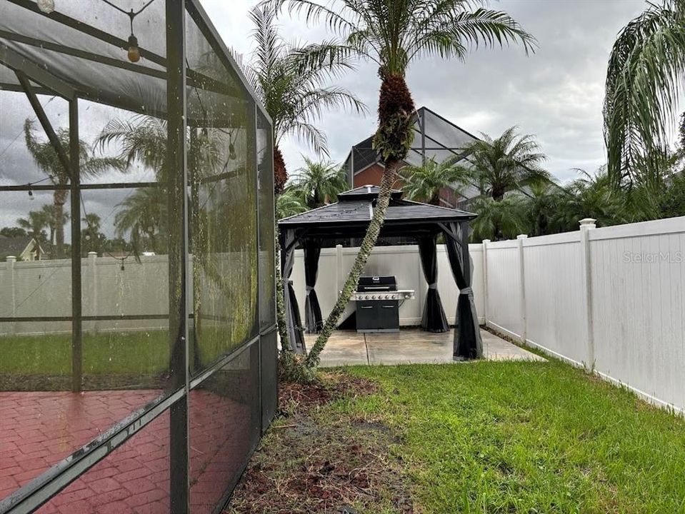 出租: $2,600 (4 贝兹, 2 浴室, 2877 平方英尺)