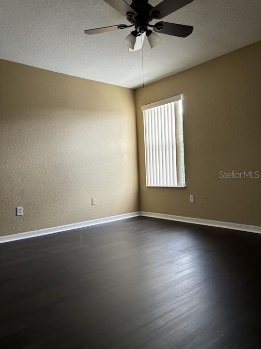 出租: $2,600 (4 贝兹, 2 浴室, 2877 平方英尺)