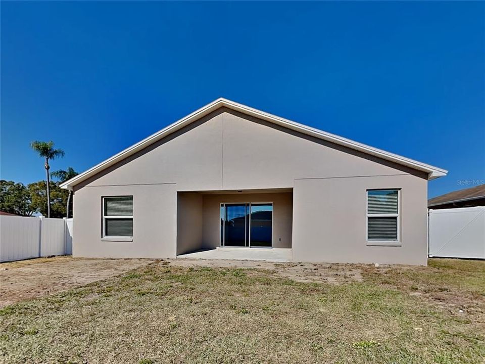 For Rent: $2,049 (3 beds, 2 baths, 1611 Square Feet)