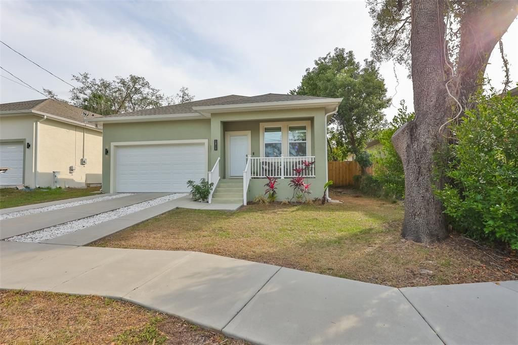 For Sale: $420,000 (3 beds, 2 baths, 1508 Square Feet)