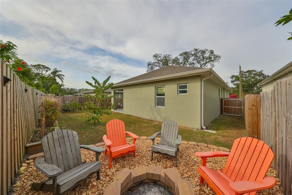 For Sale: $420,000 (3 beds, 2 baths, 1508 Square Feet)