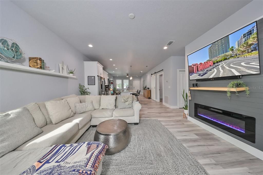 For Sale: $420,000 (3 beds, 2 baths, 1508 Square Feet)