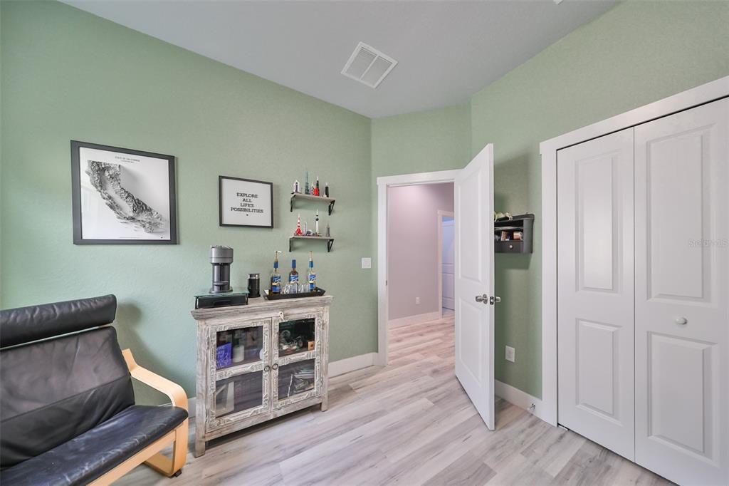 For Sale: $420,000 (3 beds, 2 baths, 1508 Square Feet)