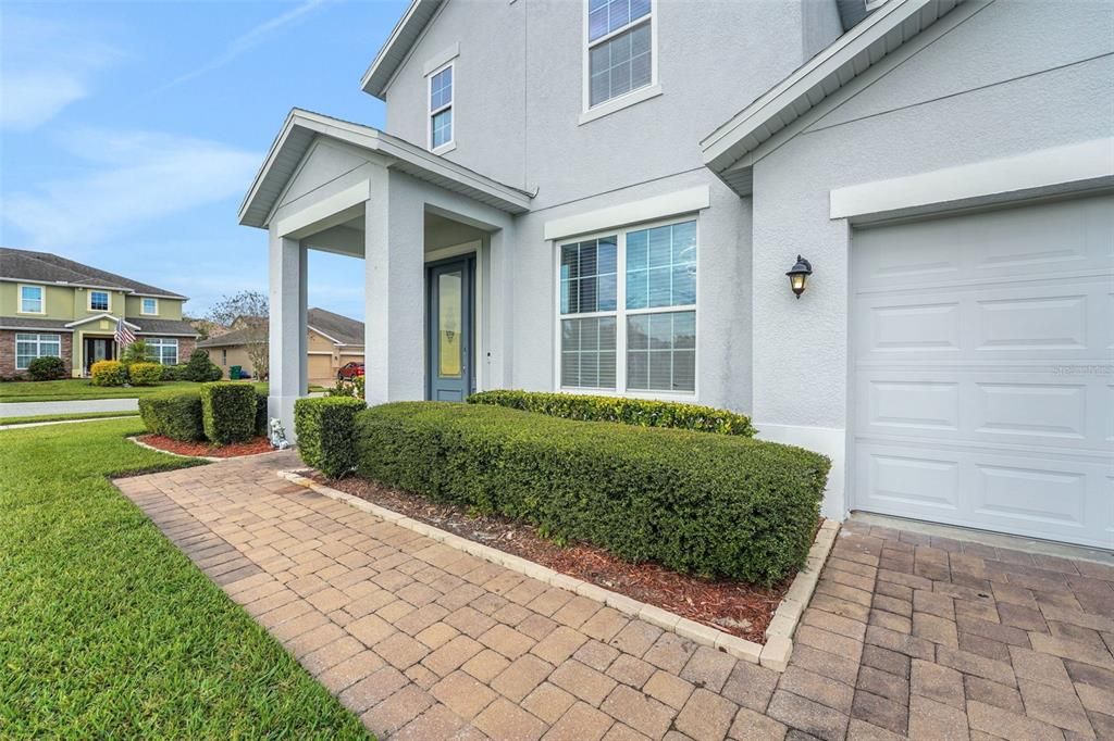 For Sale: $859,900 (6 beds, 3 baths, 3942 Square Feet)