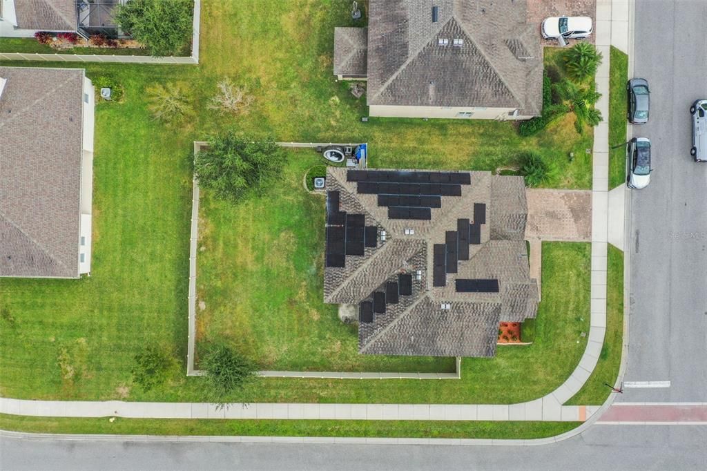 For Sale: $859,900 (6 beds, 3 baths, 3942 Square Feet)