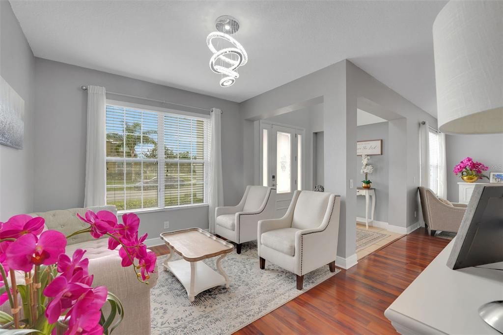 For Sale: $859,900 (6 beds, 3 baths, 3942 Square Feet)