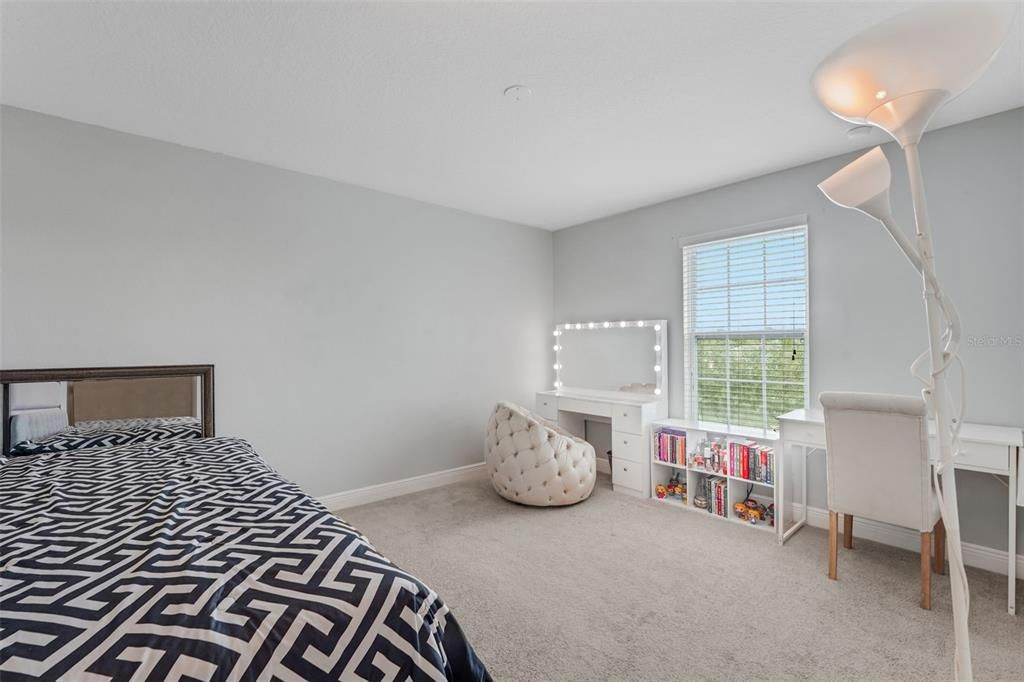 For Sale: $859,900 (6 beds, 3 baths, 3942 Square Feet)