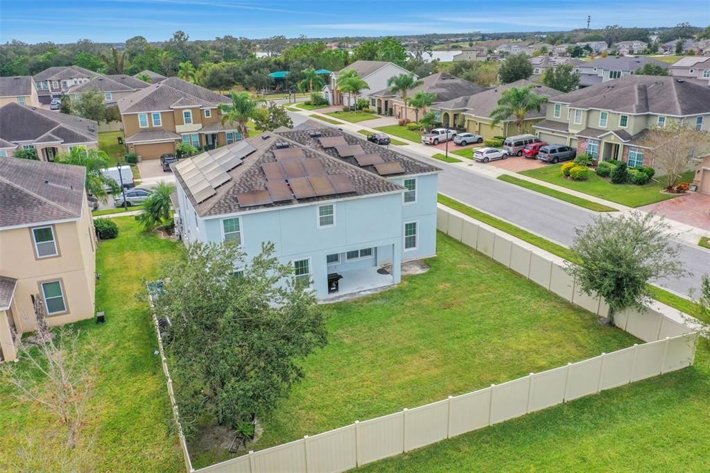 For Sale: $859,900 (6 beds, 3 baths, 3942 Square Feet)