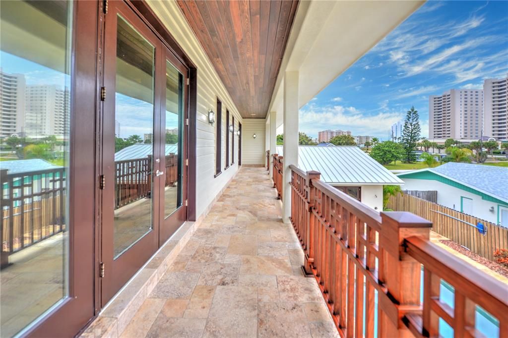 For Sale: $1,299,900 (4 beds, 4 baths, 3708 Square Feet)