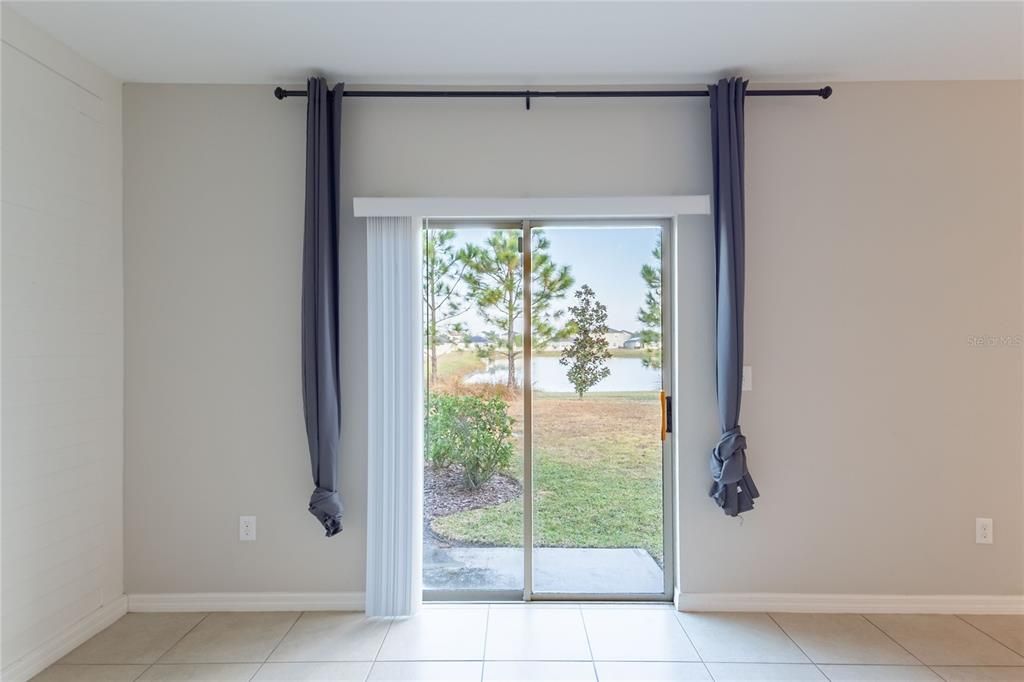 For Rent: $2,250 (4 beds, 2 baths, 1914 Square Feet)