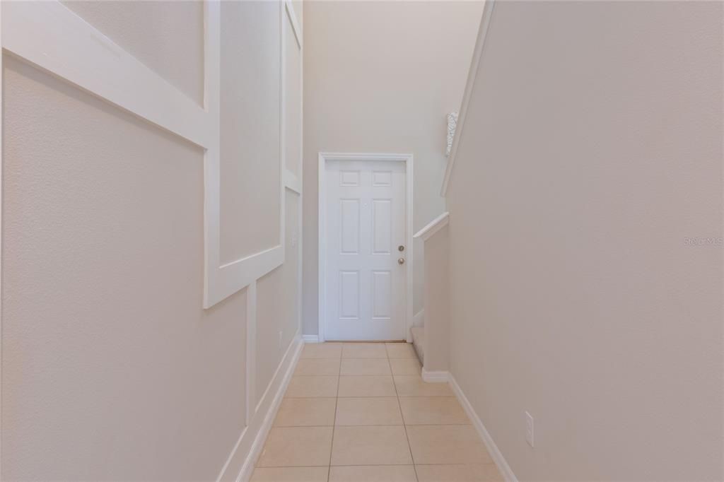 For Rent: $2,250 (4 beds, 2 baths, 1914 Square Feet)