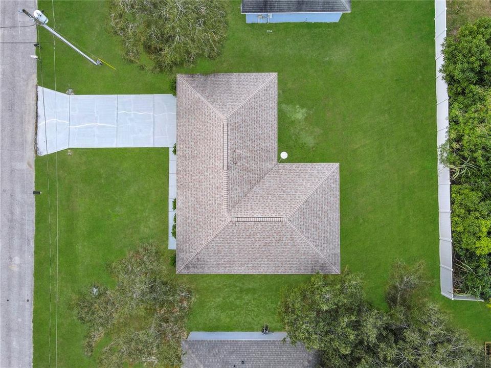 For Sale: $249,900 (4 beds, 2 baths, 1289 Square Feet)