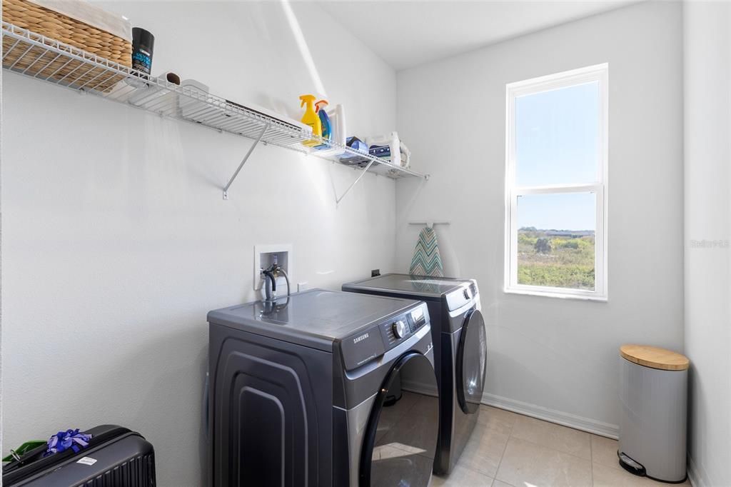 На продажу: $599,000 (4 спален, 3 ванн, 2710 Квадратных фут)