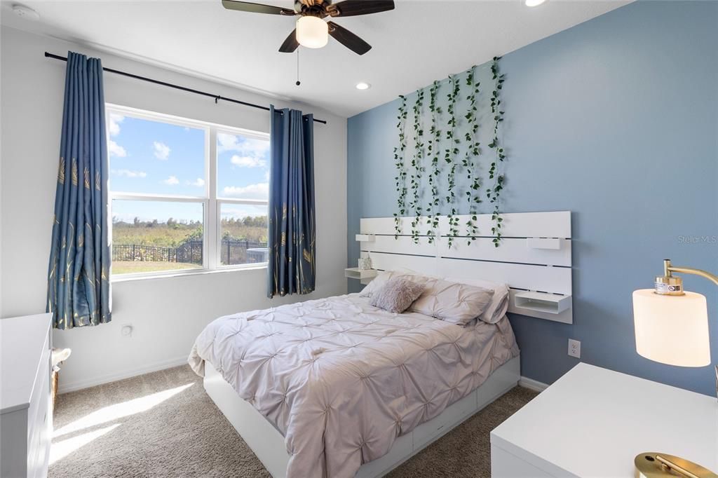 На продажу: $599,000 (4 спален, 3 ванн, 2710 Квадратных фут)