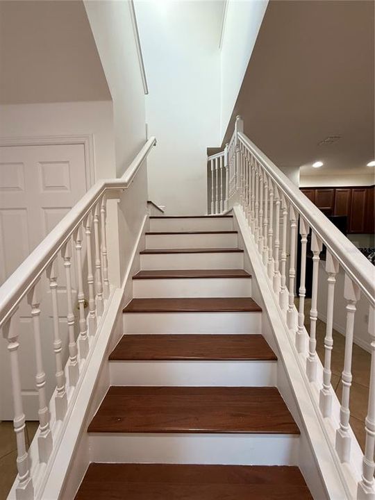 For Rent: $2,300 (3 beds, 2 baths, 1656 Square Feet)