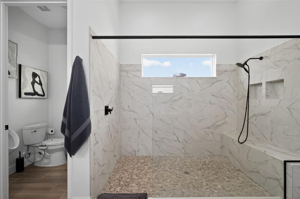 For Sale: $1,499,999 (4 beds, 3 baths, 2992 Square Feet)