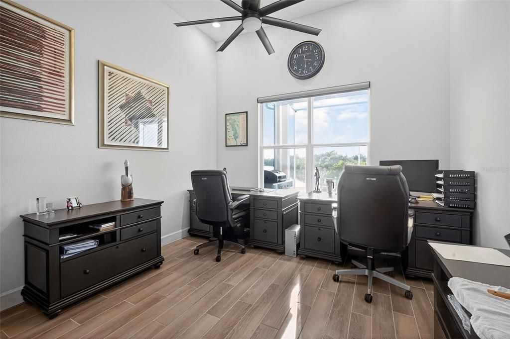 For Sale: $1,499,999 (4 beds, 3 baths, 2992 Square Feet)