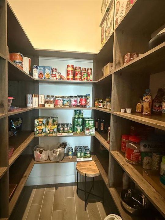 For Sale: $1,499,999 (4 beds, 3 baths, 2992 Square Feet)