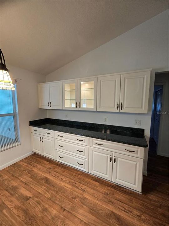 For Sale: $325,000 (3 beds, 2 baths, 1938 Square Feet)