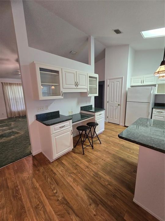 For Sale: $325,000 (3 beds, 2 baths, 1938 Square Feet)