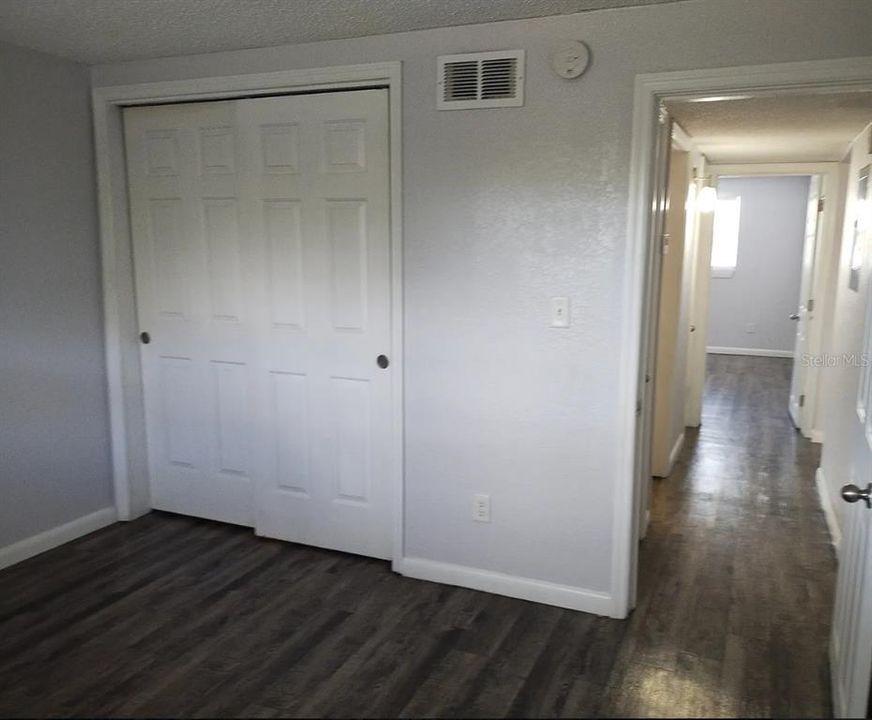 For Rent: $1,440 (2 beds, 1 baths, 950 Square Feet)