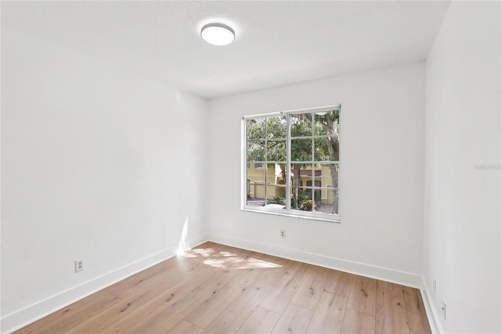 В аренду: $1,950 (3 спален, 2 ванн, 1920 Квадратных фут)