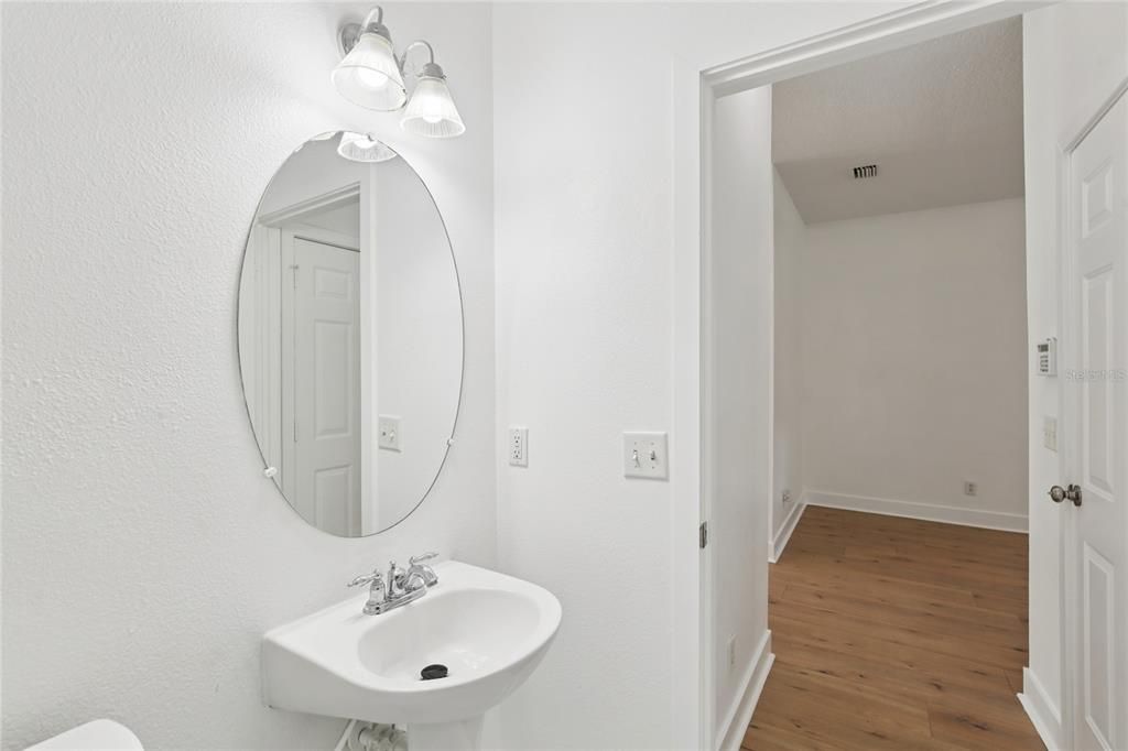 В аренду: $1,950 (3 спален, 2 ванн, 1920 Квадратных фут)