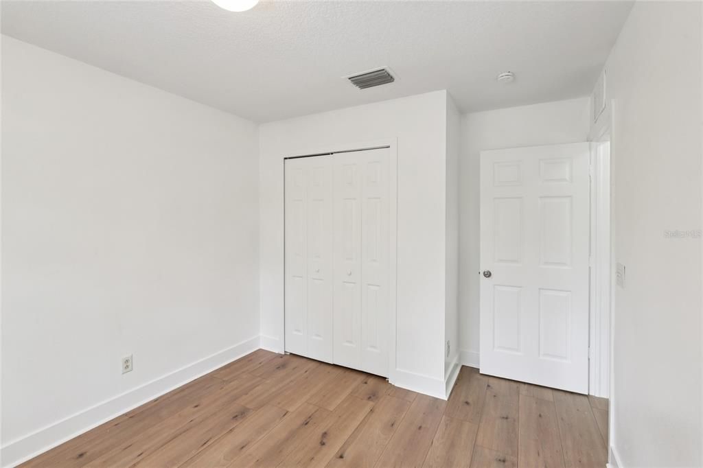 В аренду: $1,950 (3 спален, 2 ванн, 1920 Квадратных фут)