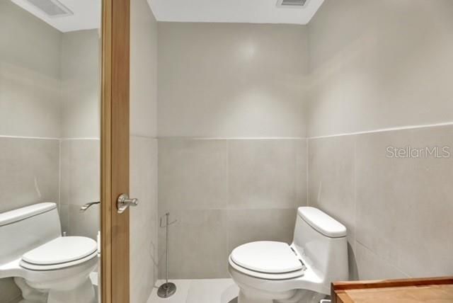 На продажу: $795,000 (2 спален, 2 ванн, 1074 Квадратных фут)