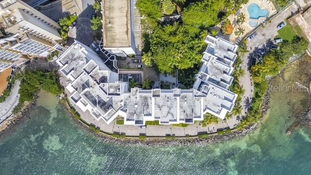 На продажу: $795,000 (2 спален, 2 ванн, 1074 Квадратных фут)