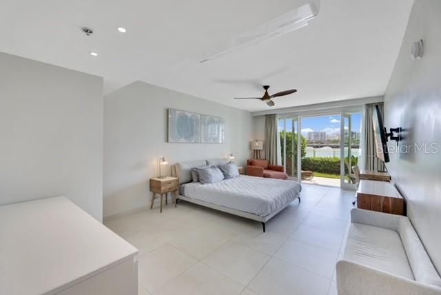 На продажу: $795,000 (2 спален, 2 ванн, 1074 Квадратных фут)