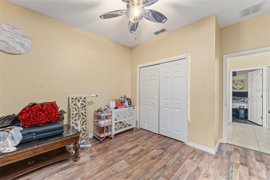Active With Contract: $435,000 (4 beds, 2 baths, 2047 Square Feet)