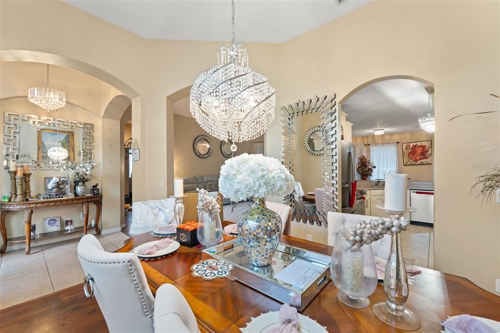 Active With Contract: $435,000 (4 beds, 2 baths, 2047 Square Feet)