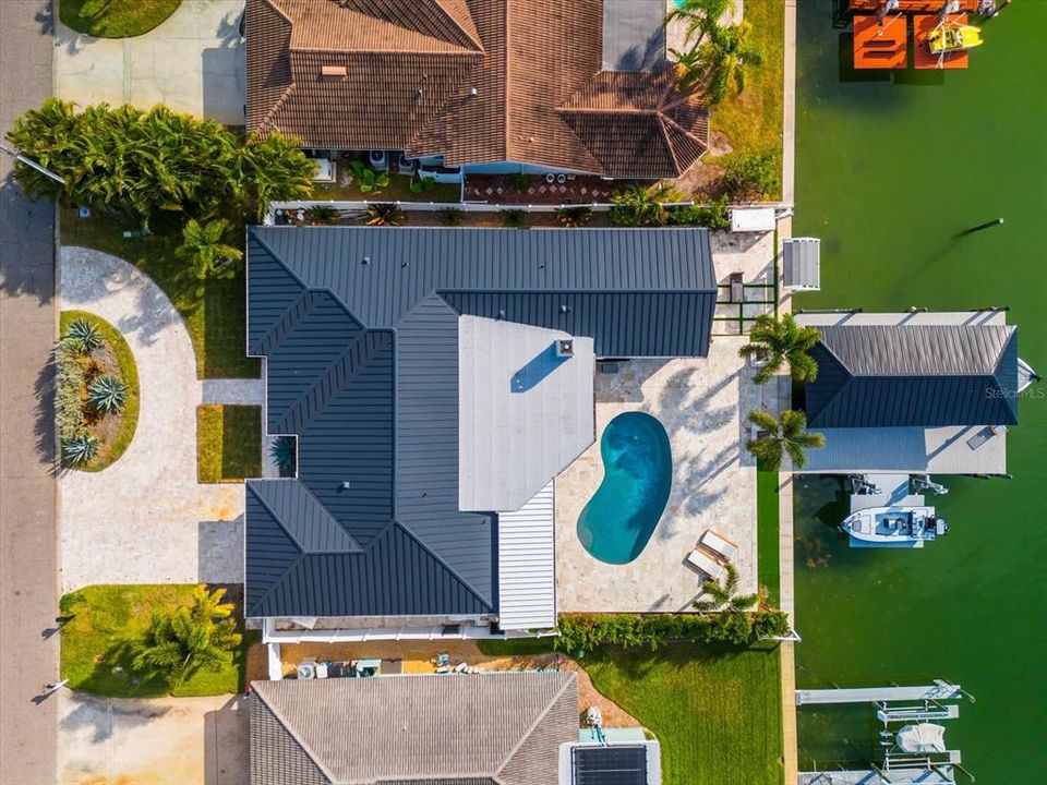 На продажу: $2,800,000 (4 спален, 3 ванн, 2749 Квадратных фут)