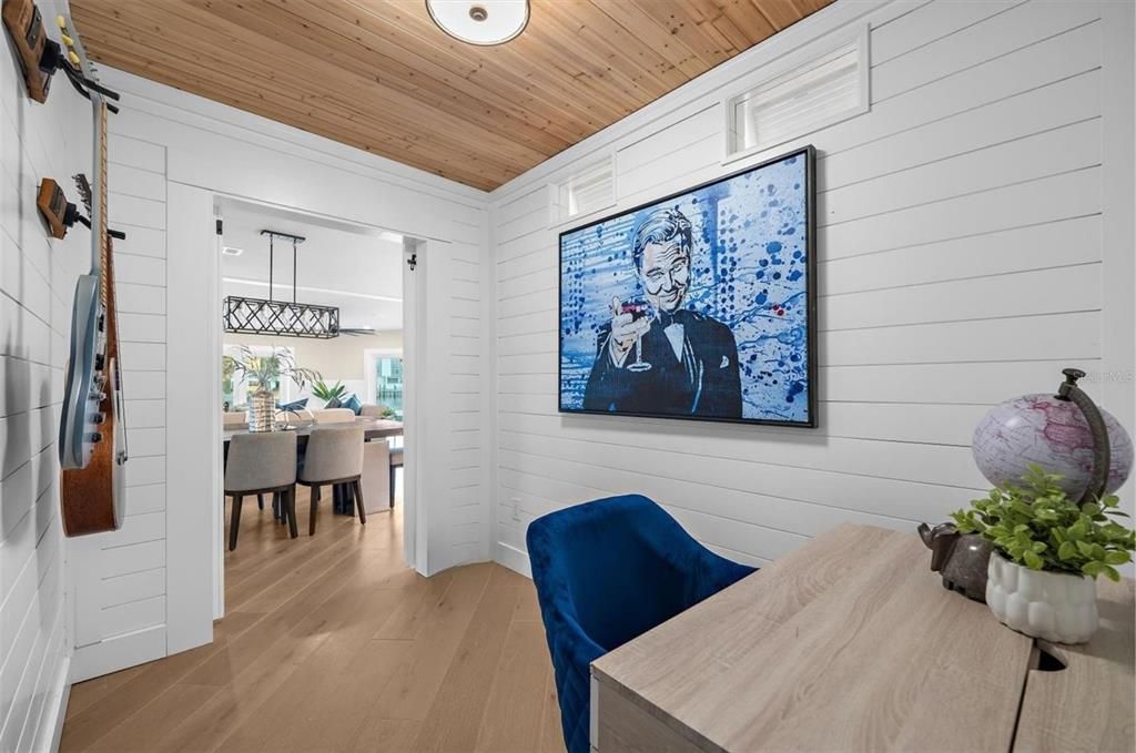 На продажу: $2,800,000 (4 спален, 3 ванн, 2749 Квадратных фут)