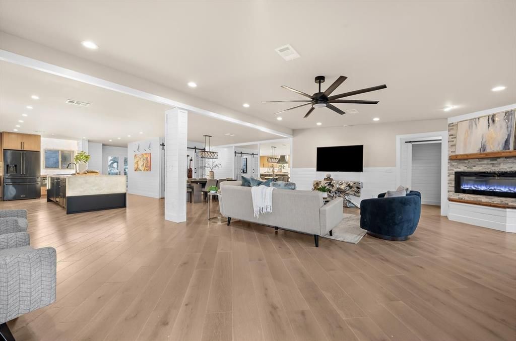 На продажу: $2,800,000 (4 спален, 3 ванн, 2749 Квадратных фут)