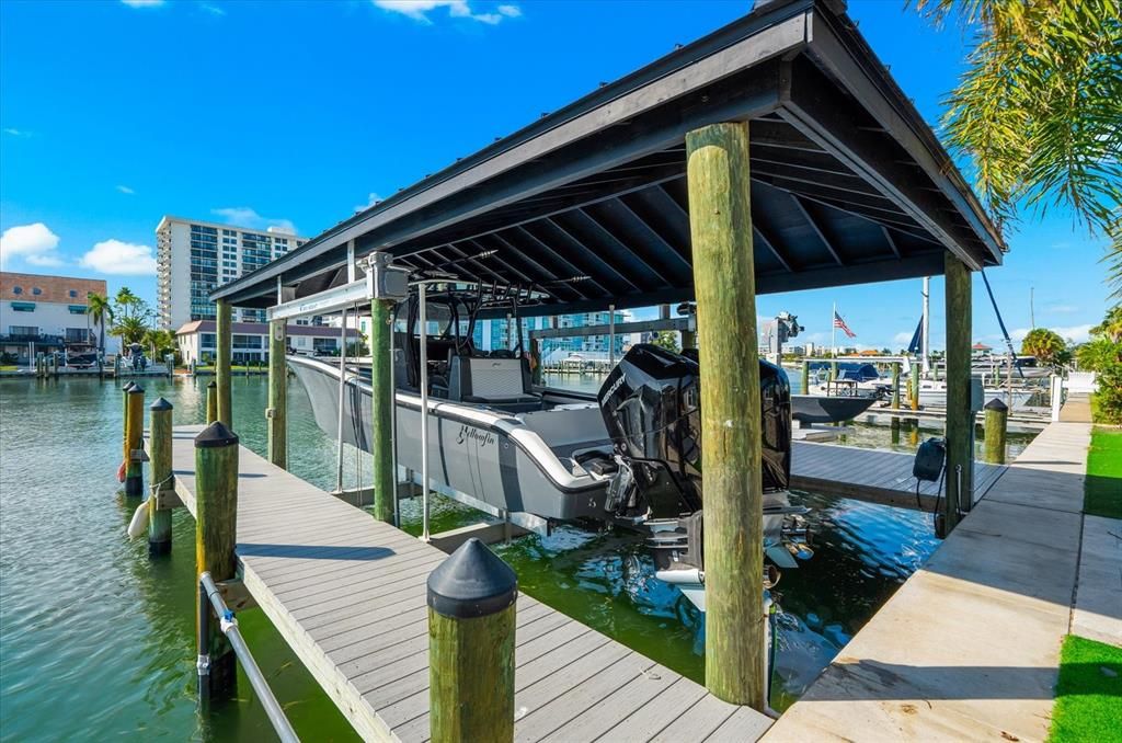 На продажу: $2,800,000 (4 спален, 3 ванн, 2749 Квадратных фут)