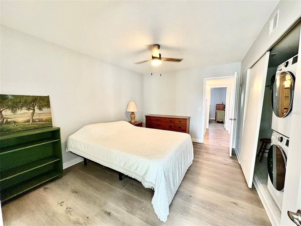 Active With Contract: $145,000 (2 beds, 2 baths, 1100 Square Feet)