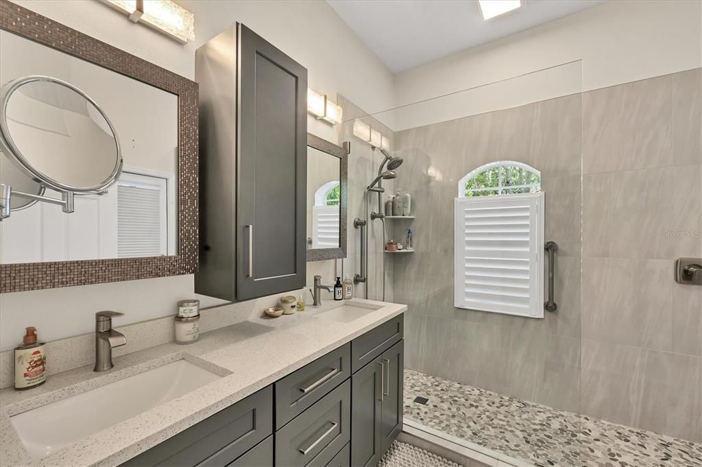 For Rent: $3,500 (2 beds, 2 baths, 2172 Square Feet)