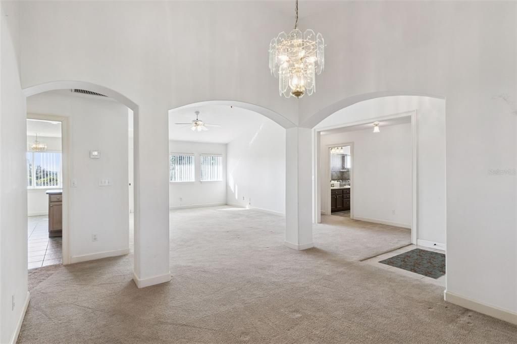 На продажу: $400,000 (4 спален, 2 ванн, 2018 Квадратных фут)