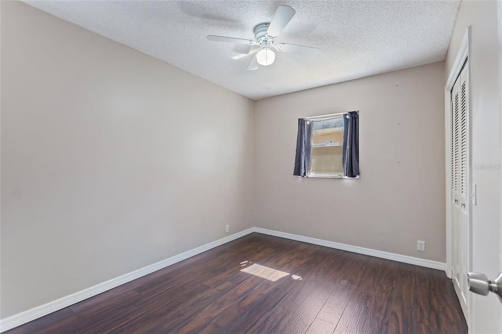 待售: $347,900 (4 贝兹, 2 浴室, 2503 平方英尺)