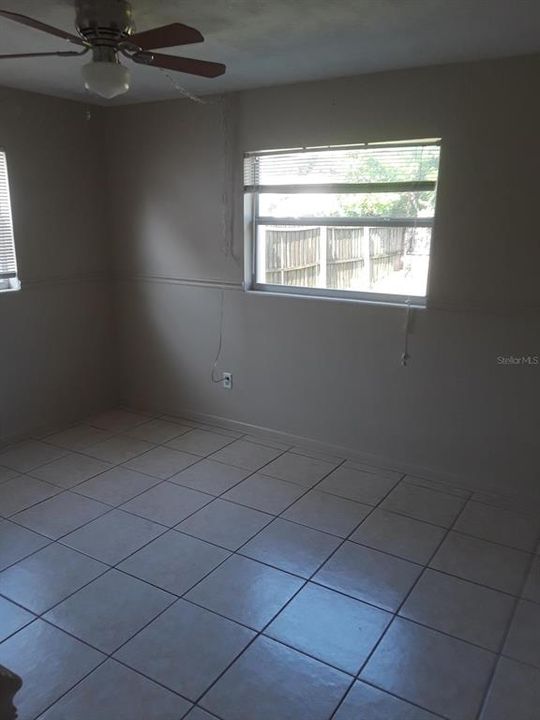 For Rent: $1,995 (3 beds, 2 baths, 1382 Square Feet)