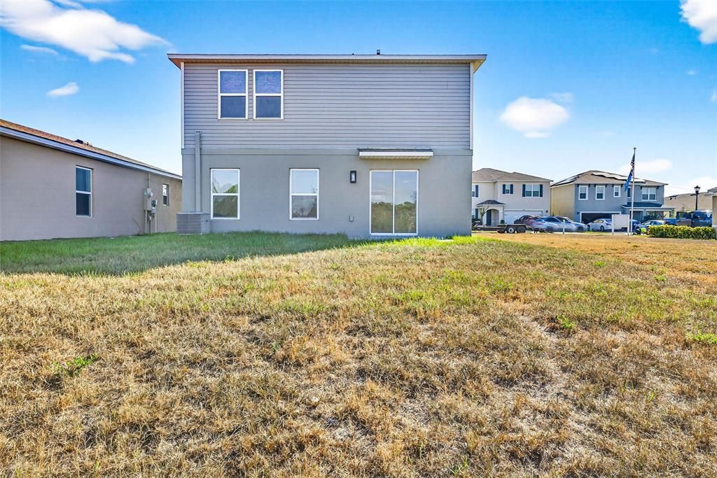 For Sale: $299,900 (4 beds, 2 baths, 2021 Square Feet)