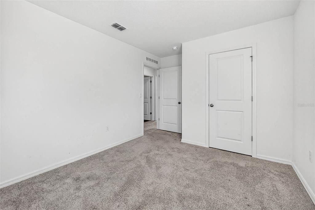 For Sale: $299,900 (4 beds, 2 baths, 2021 Square Feet)