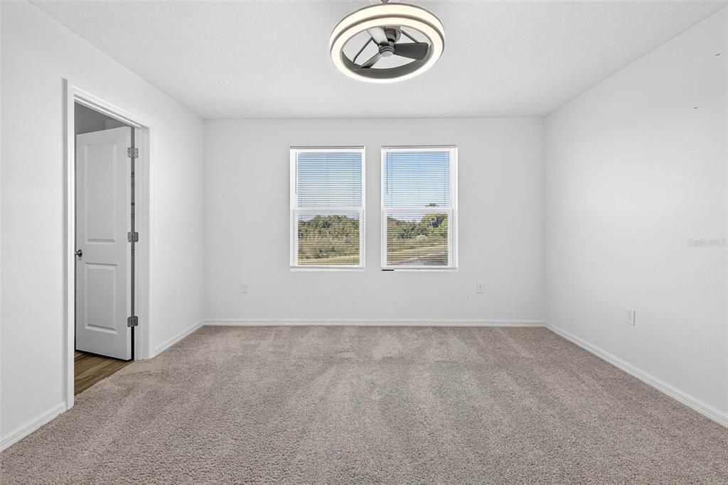 For Sale: $299,900 (4 beds, 2 baths, 2021 Square Feet)