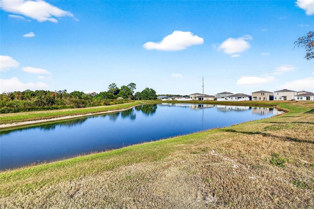 For Sale: $299,900 (4 beds, 2 baths, 2021 Square Feet)