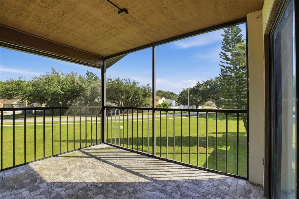 For Sale: $259,000 (2 beds, 2 baths, 1137 Square Feet)