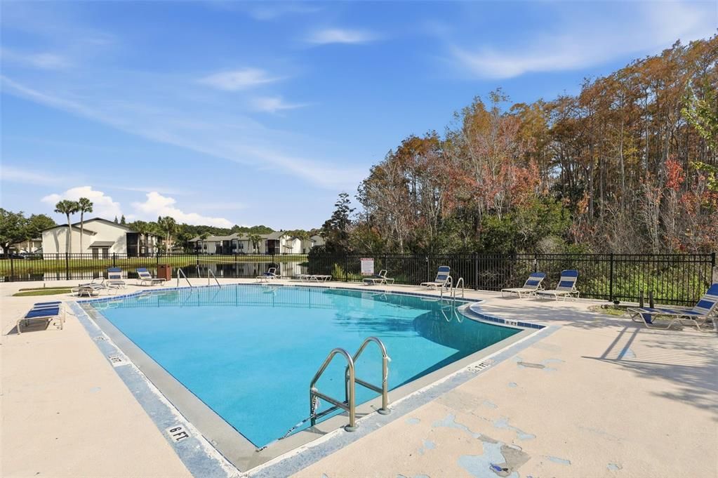 For Sale: $259,000 (2 beds, 2 baths, 1137 Square Feet)