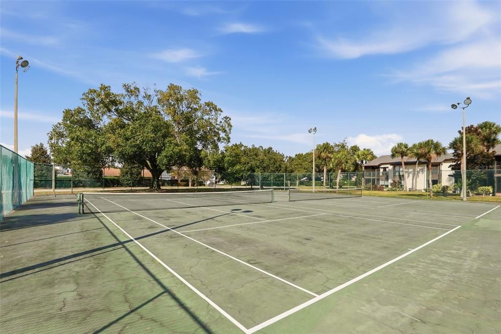 For Sale: $259,000 (2 beds, 2 baths, 1137 Square Feet)