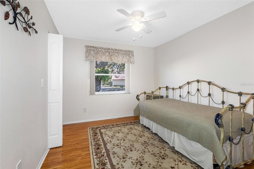 For Sale: $310,000 (3 beds, 2 baths, 1415 Square Feet)